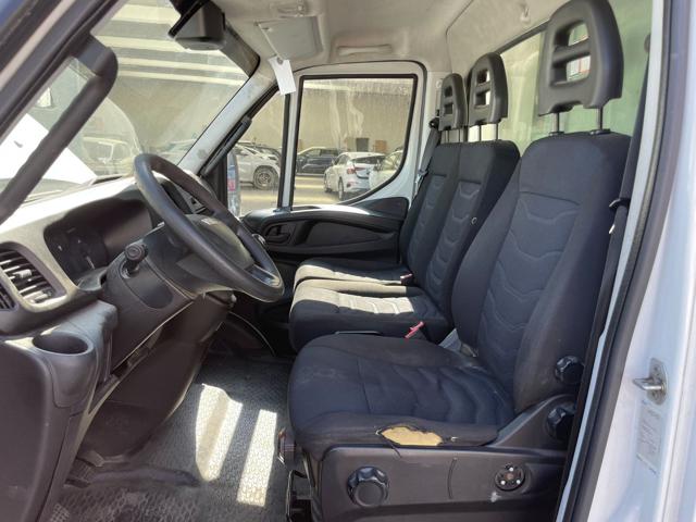 IVECO Daily usata, con Fari LED