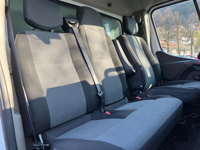 RENAULT Master usata, con Park Distance Control