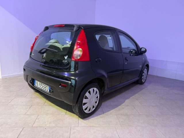 PEUGEOT 107 usata 8