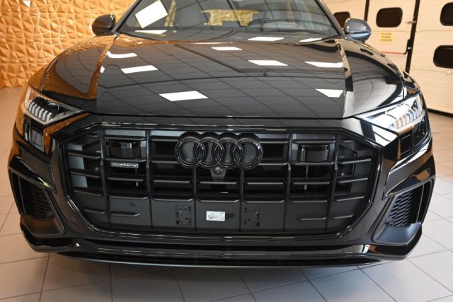 AUDI Q8 usata 172