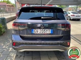 VOLKSWAGEN T-Cross usata, con Autoradio