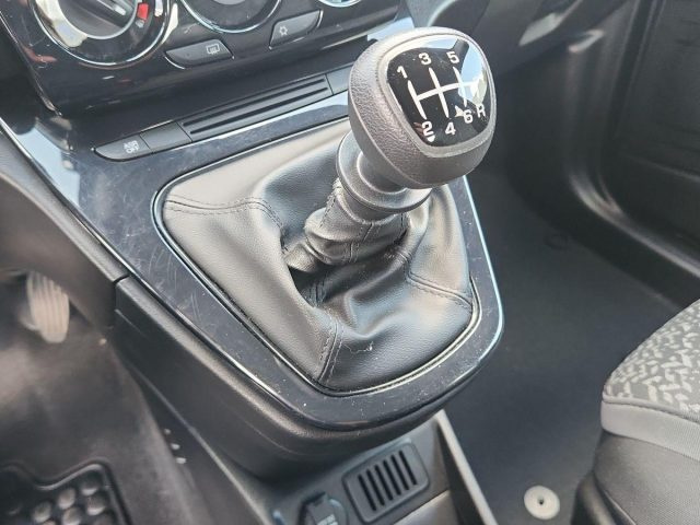 LANCIA Ypsilon usata, con Sensori di parcheggio posteriori