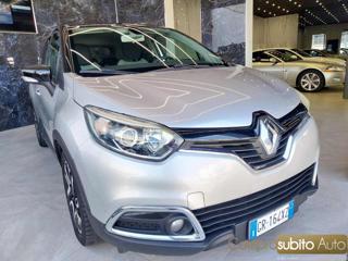 RENAULT Captur usata, con Autoradio