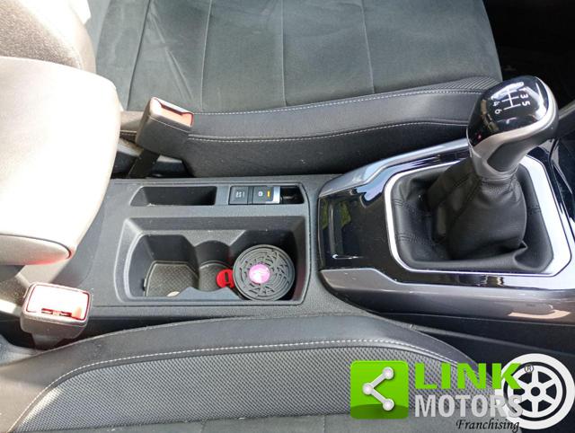 VOLKSWAGEN T-Roc usata, con Luci diurne LED