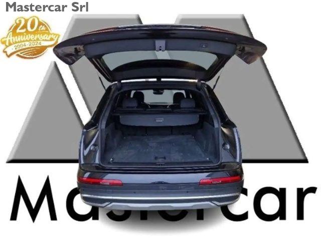 AUDI Q7 usata, con Autoradio