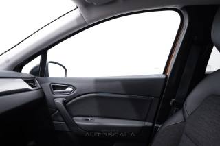 RENAULT Captur usata, con Bracciolo