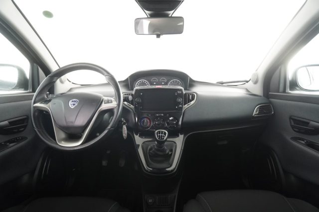LANCIA Ypsilon usata 10