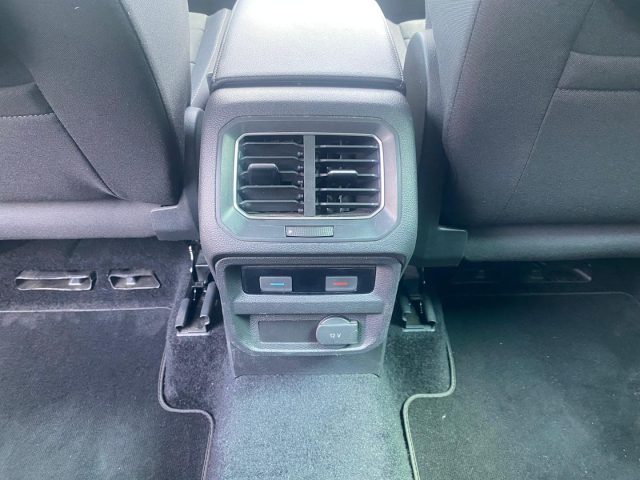 VOLKSWAGEN Tiguan usata 28