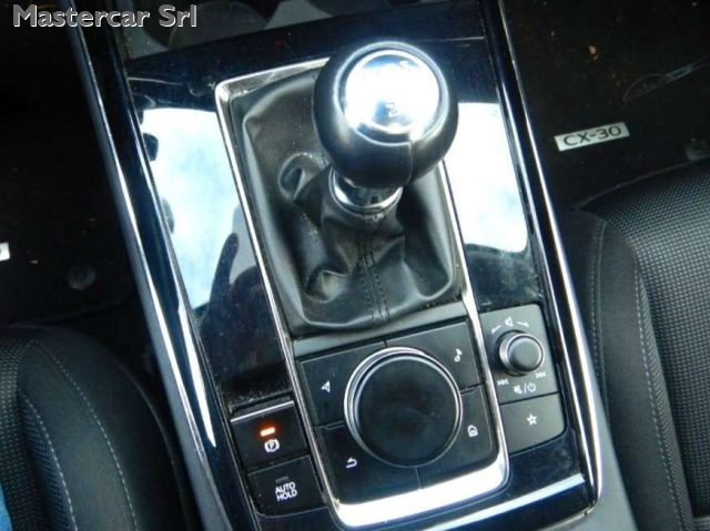 MAZDA CX-30 usata, con Autoradio
