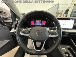 VOLKSWAGEN Golf usata, con Park Distance Control