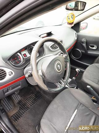 RENAULT Clio usata, con Chiusura centralizzata