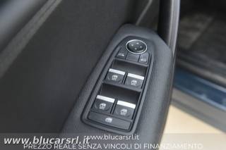 RENAULT Captur usata, con Specchietti laterali elettrici
