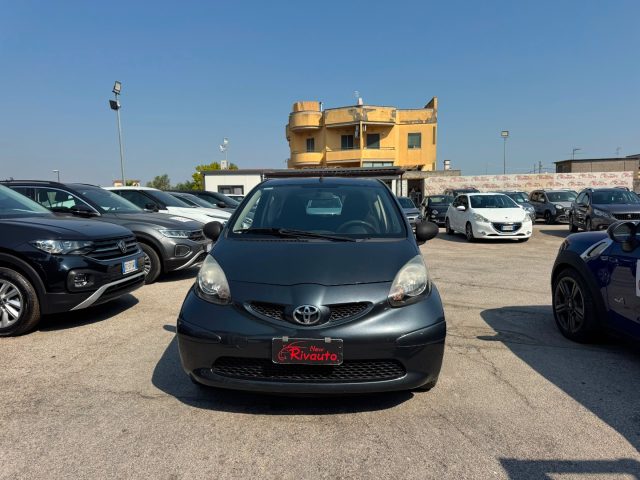 TOYOTA Aygo usata, con ABS