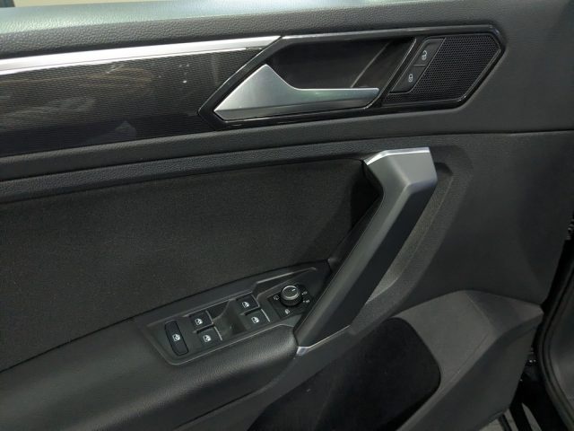 VOLKSWAGEN Tiguan usata, con Cruise Control