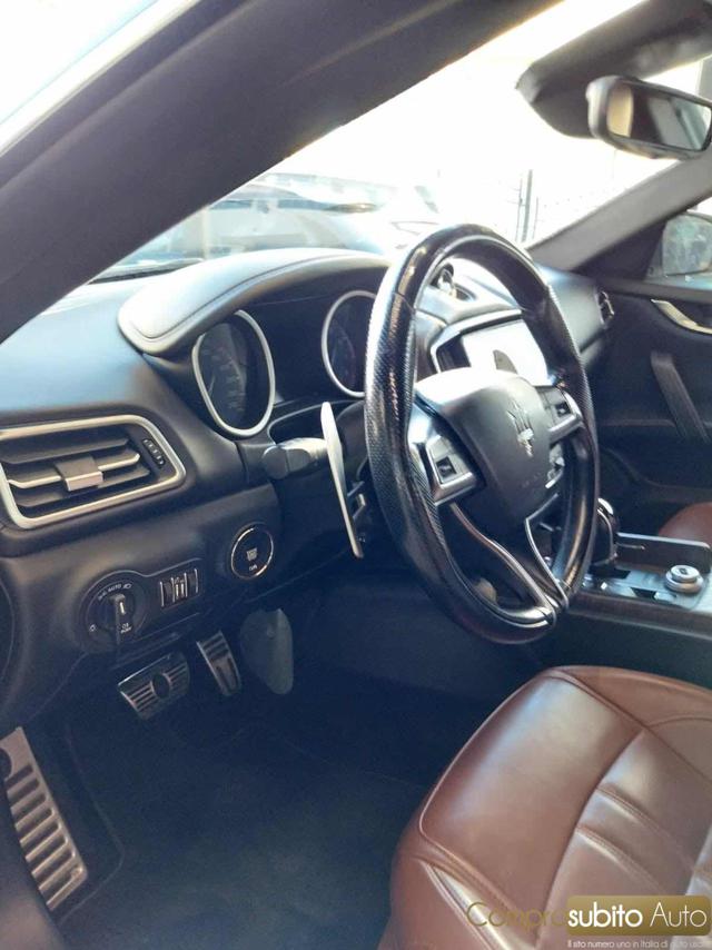 MASERATI Ghibli usata, con Climatizzatore