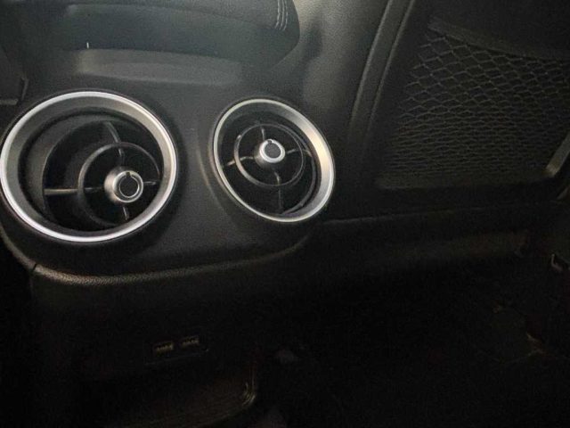 ALFA ROMEO Stelvio usata, con Servosterzo