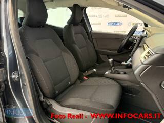 RENAULT Clio usata, con Autoradio