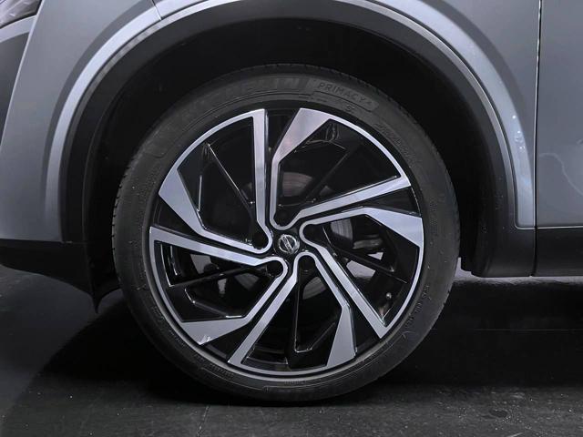 NISSAN Qashqai usata, con Autoradio