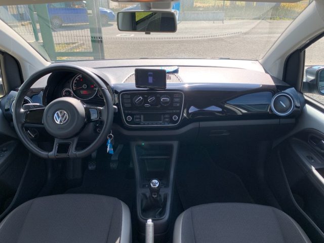 VOLKSWAGEN up! usata, con ESP