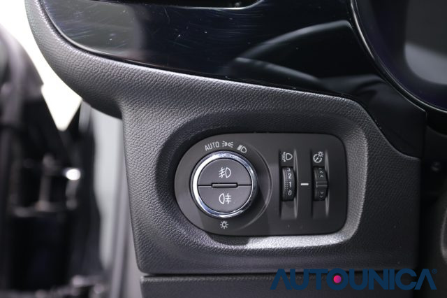 OPEL Corsa usata, con Controllo vocale