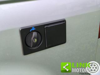 VOLKSWAGEN T5 usata, con Limitatore di velocità