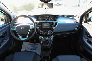 LANCIA Ypsilon usata, con ESP