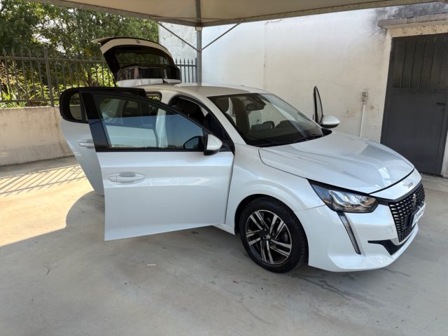 PEUGEOT 208 usata, con Limitatore di velocità