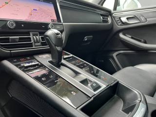 PORSCHE Macan usata, con Boardcomputer