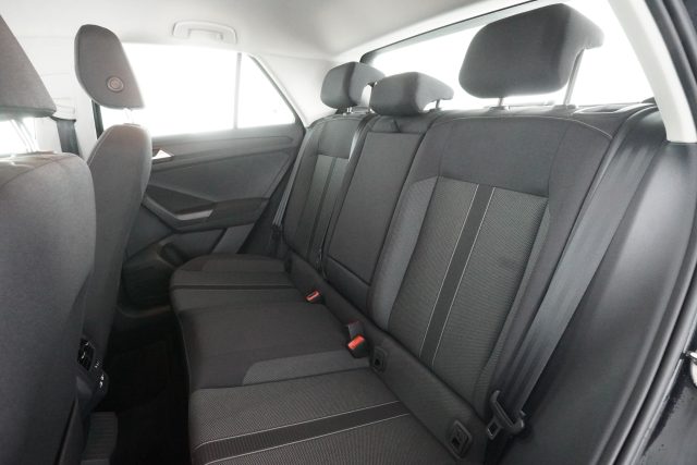 VOLKSWAGEN T-Roc usata 2