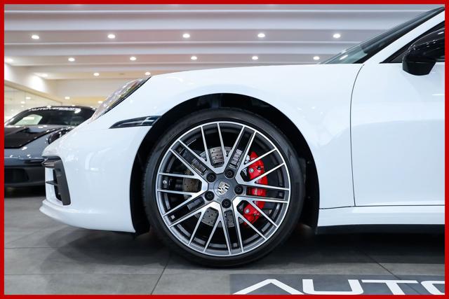 PORSCHE 992 usata, con Cerchi in lega