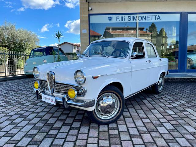 ALFA ROMEO Giulietta usata, con Autoradio