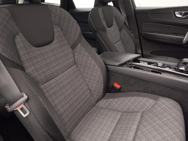 VOLVO XC60 usata, con Bluetooth