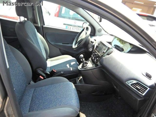 LANCIA Ypsilon usata, con Boardcomputer