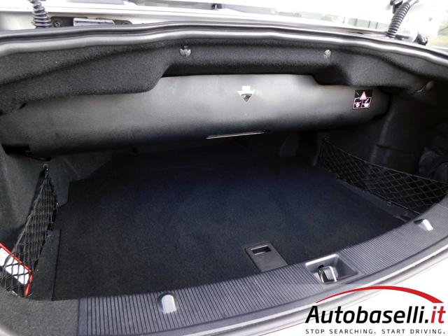 MERCEDES-BENZ E 220 usata 72