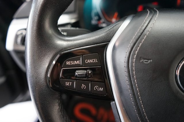 BMW 520 usata, con Freno di stazionamento elettrico