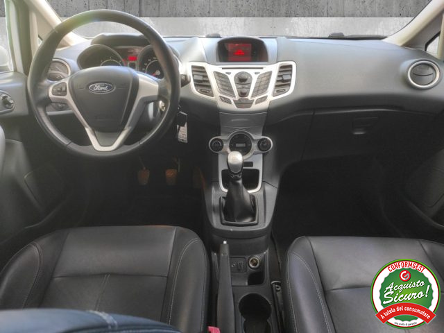 FORD Fiesta usata, con Servosterzo