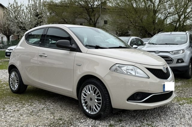 LANCIA Ypsilon usata, con ABS