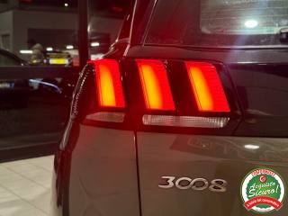 PEUGEOT 3008 usata, con Alzacristalli elettrici