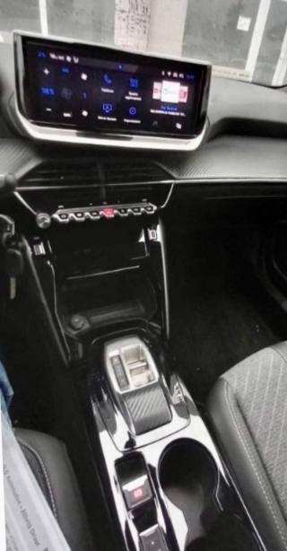 PEUGEOT 2008 usata, con Chiusura centralizzata
