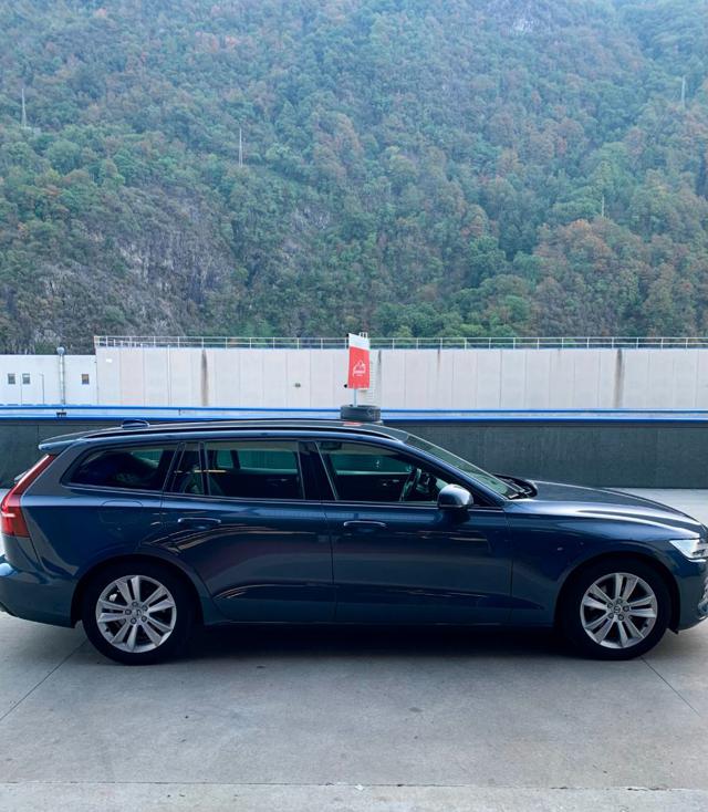 VOLVO V60 usata, con Alzacristalli elettrici