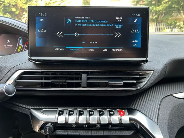 PEUGEOT 5008 usata, con Servosterzo