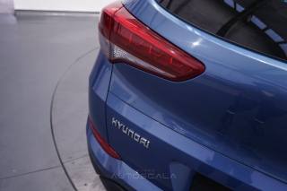 HYUNDAI Tucson usata, con Airbag testa