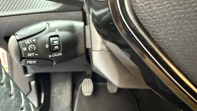 PEUGEOT 2008 usata, con Cerchi in lega