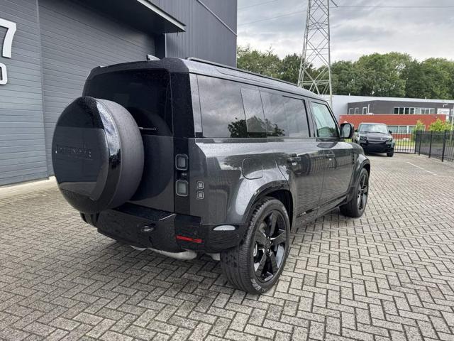 LAND ROVER Defender usata, con Airbag laterali