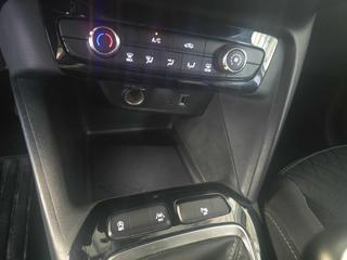 OPEL Corsa usata, con Bluetooth