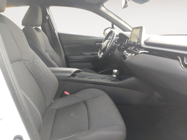 TOYOTA C-HR usata, con Bluetooth