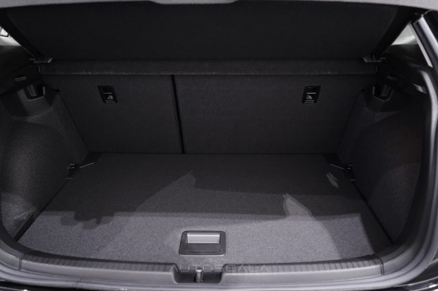 VOLKSWAGEN Polo usata, con Sensore di luce