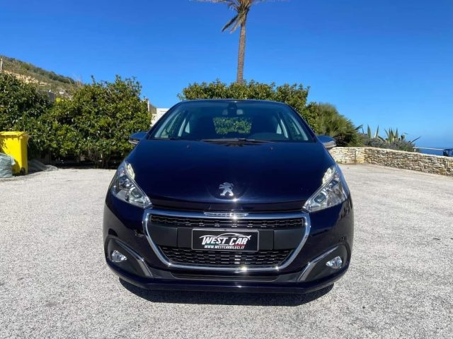 PEUGEOT 208 usata, con Airbag
