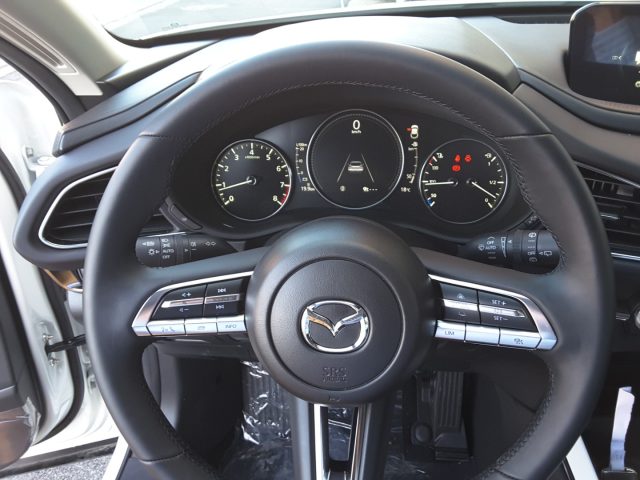 MAZDA CX-30 usata, con Autoradio