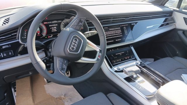 AUDI Q7 usata, con Chiusura centralizzata